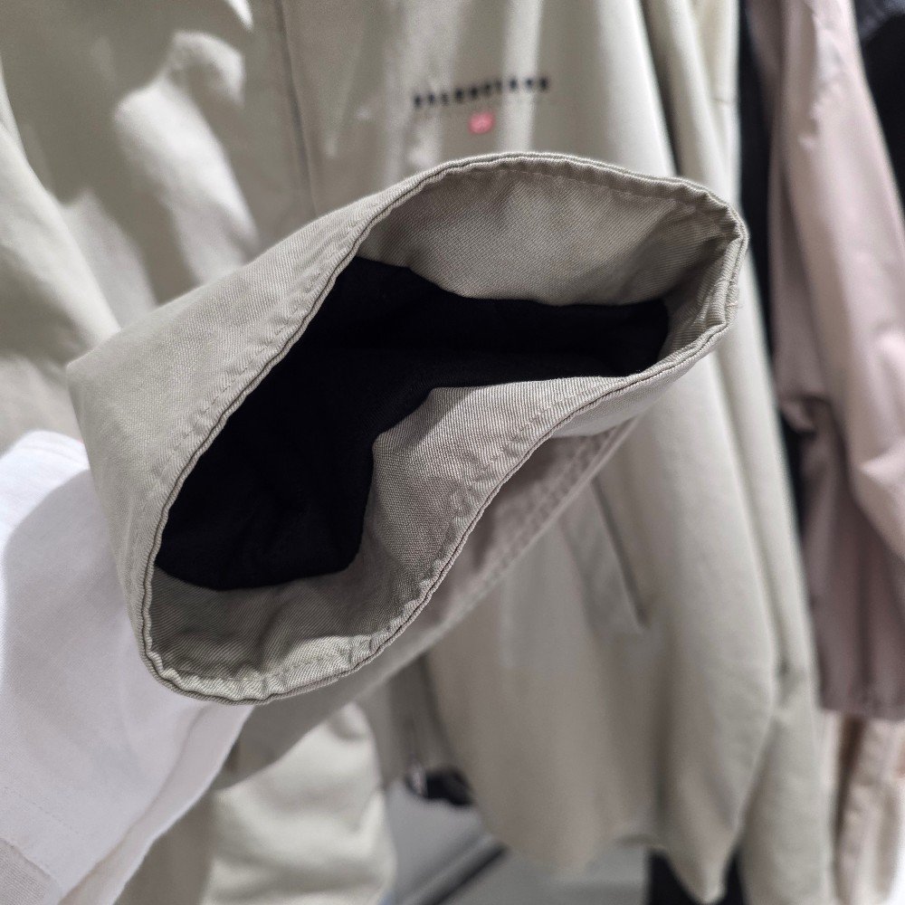 발렌시아가 로고 남성 집업 자켓 825971 TKP06 2801