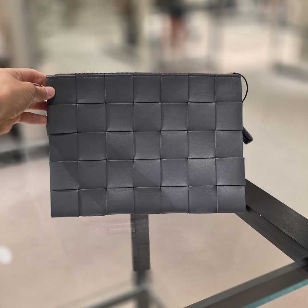 보테가베네타 인트레치아토 클러치백 652931 VCQC1 8425