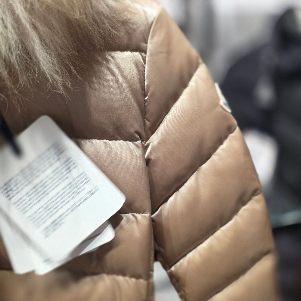 몽클레어 LEERSIE 여성 롱 패딩 자켓 K20931C00035 59685