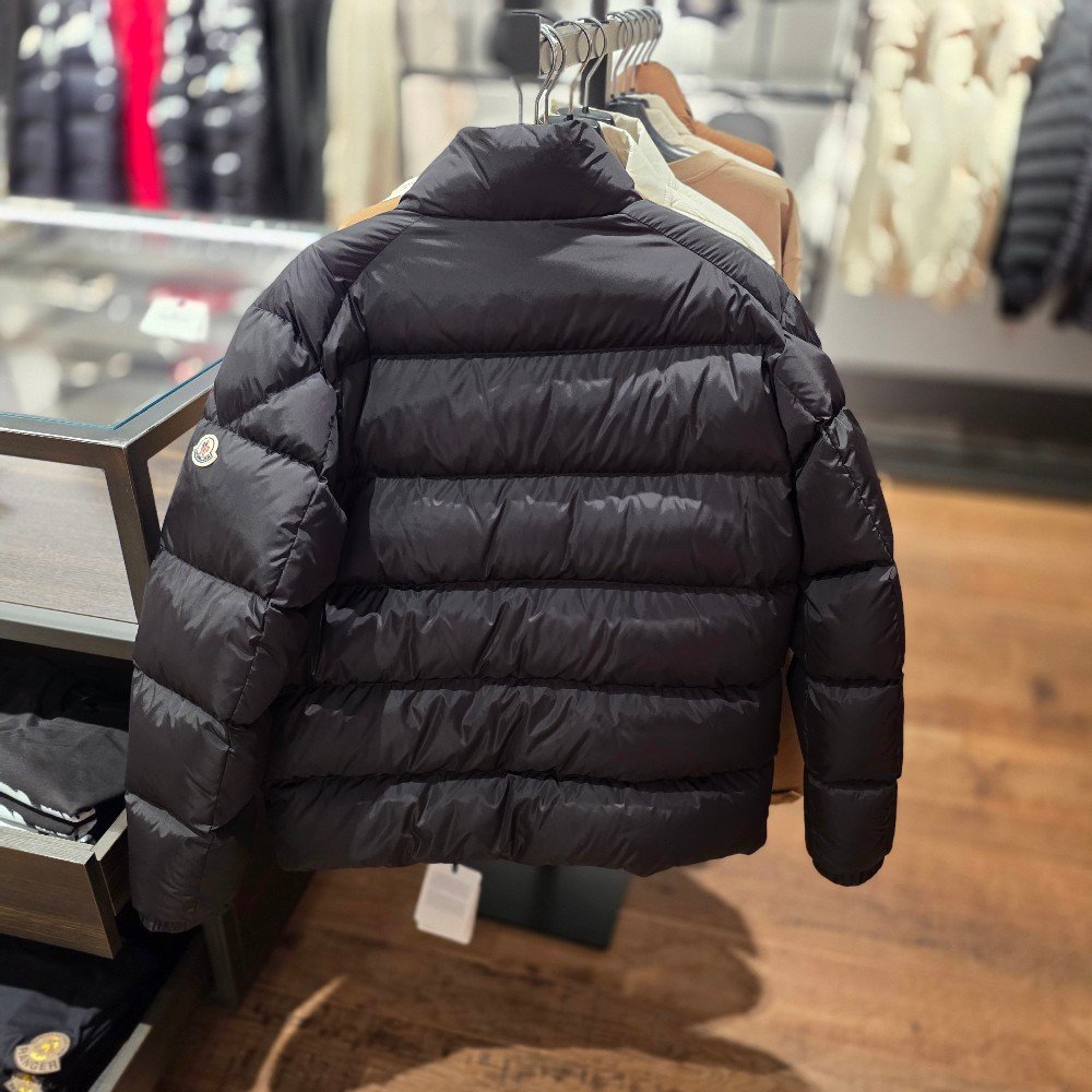 몽클레어 TUILERIES 구스다운 남성 패딩 점퍼 K20911A001 57 5392D 999