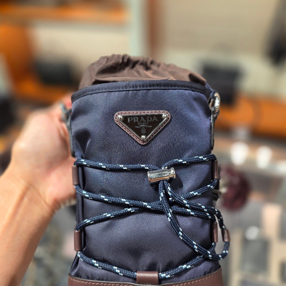 프라다 리나일론 스마트폰 케이스 2ZT079